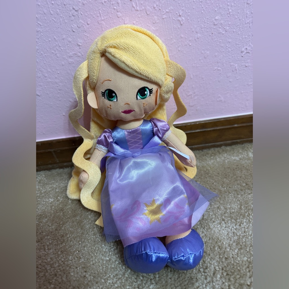 Disney Tangled So Sweet Princess RAPUNZEL Soft Doll 12” Plush  Toy Just Play